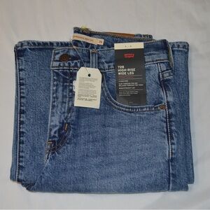 Levi's 728 High-Rise Wide Leg Jeans - 26